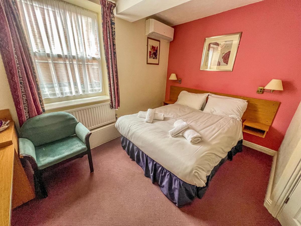 The Red Lion Hotel Spalding Eksteriør bilde